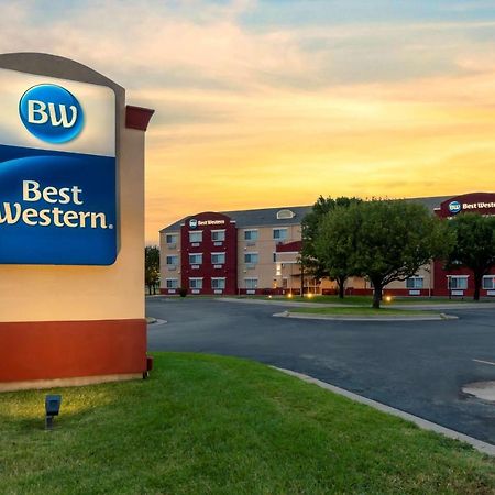 Best Western Governors Inn And Suites Wichita Exteriér fotografie