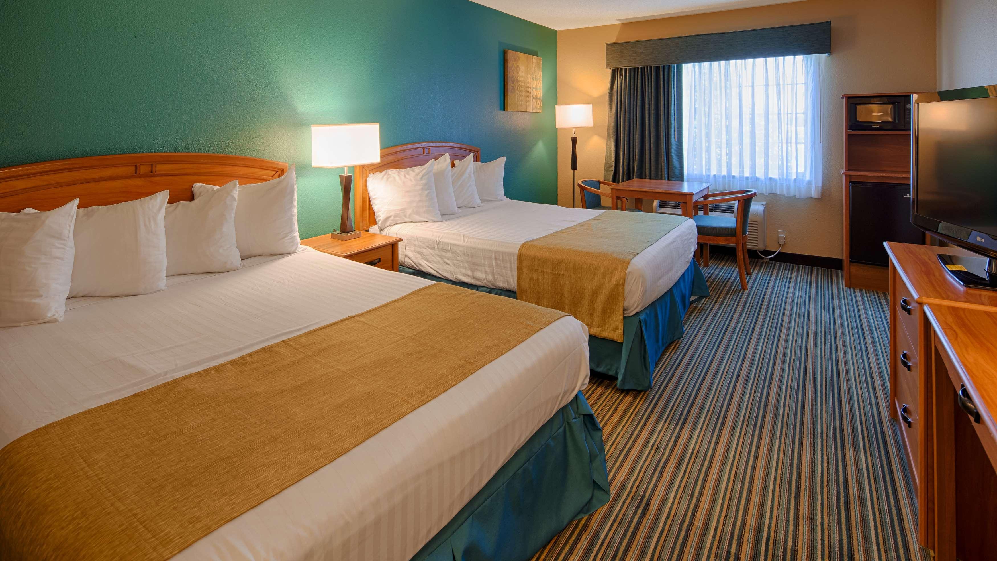 Best Western Governors Inn And Suites Wichita Exteriér fotografie